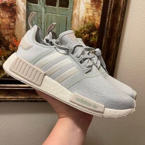 Adidas NMD_R1 Wonder Silver Aluminium Womans running shoes